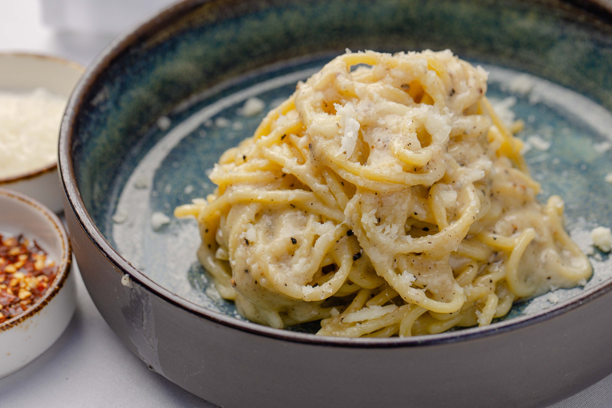 Mora Italiano parmesan spaghetti