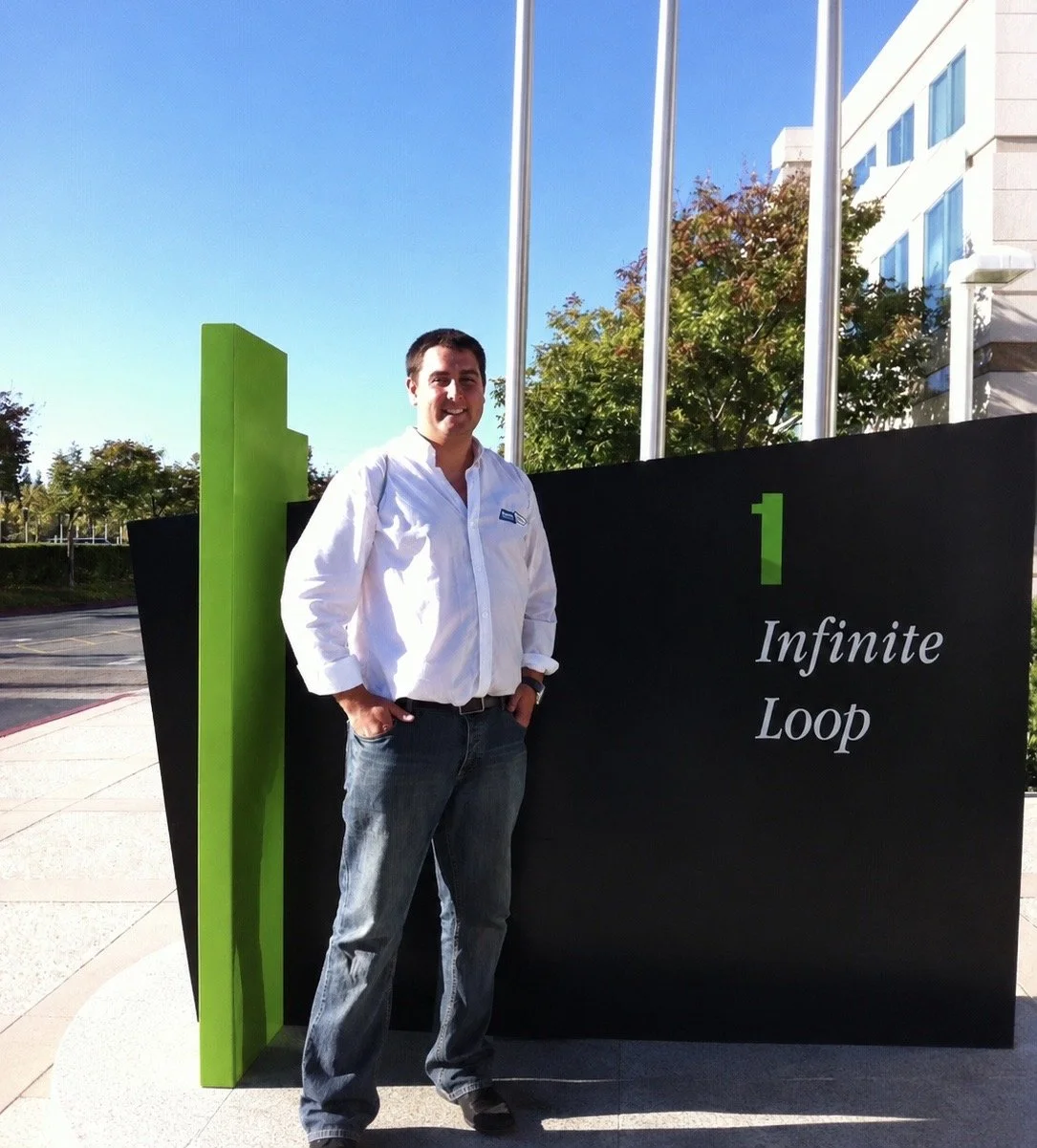 Karl Nicholson visiting Apple’s Infinite Loop campus in 2013