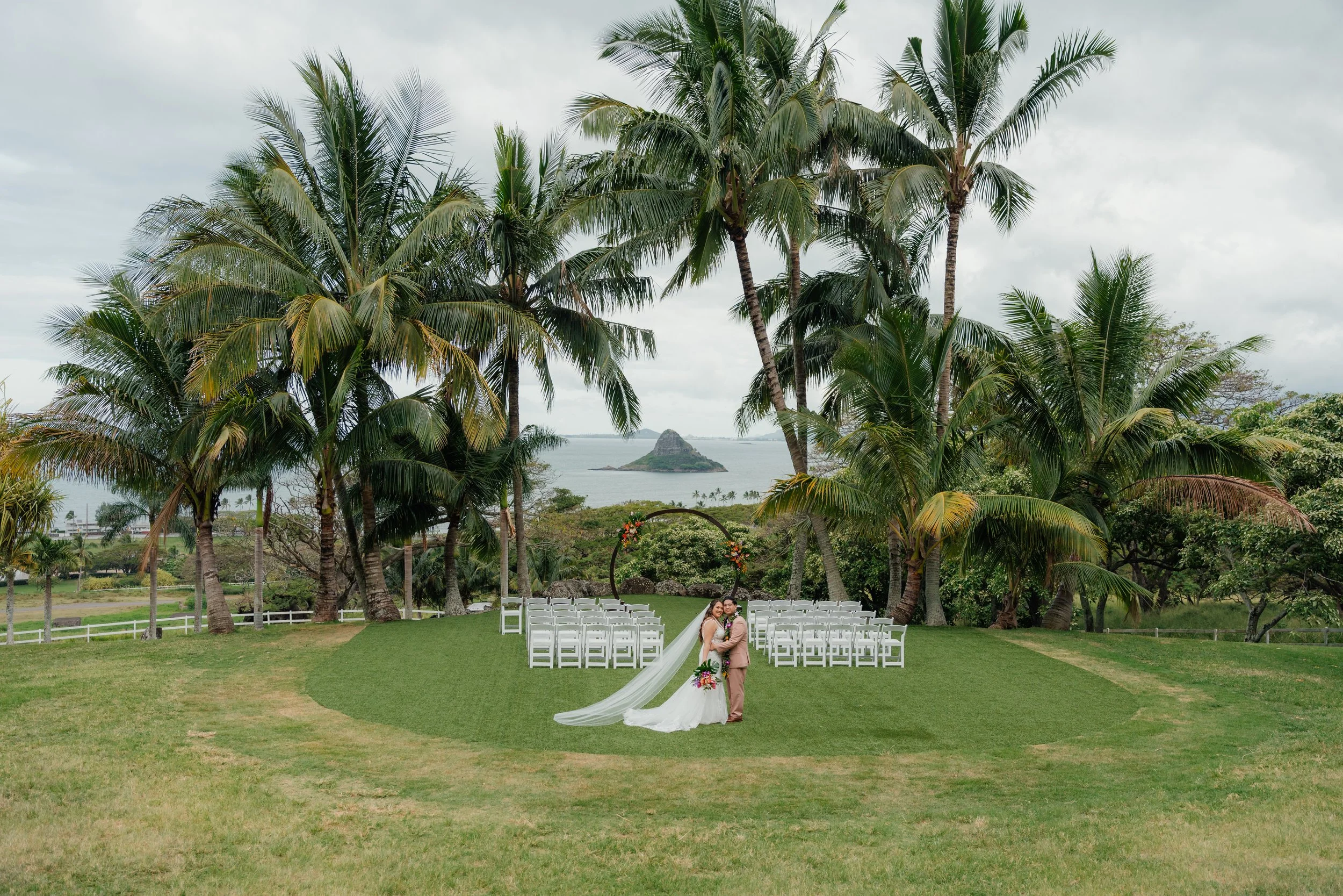 One Moment Hawaii wedding