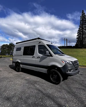 Van photo