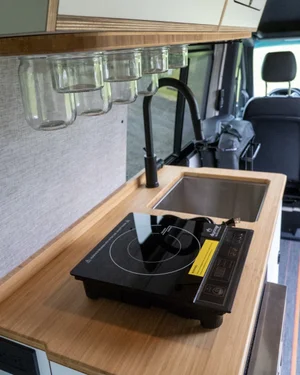 Van photo