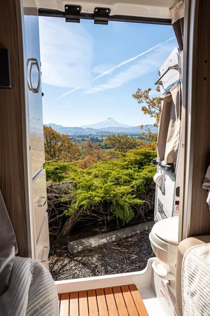 Van photo