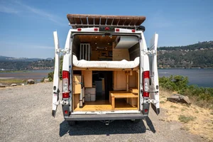 Van photo