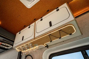 Van photo