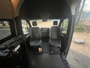 Van photo