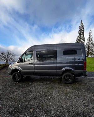 Van photo