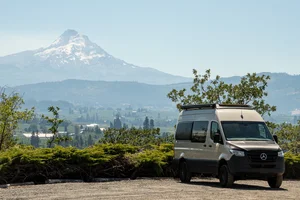 Van photo