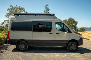 Van photo