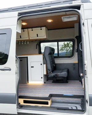 Van photo