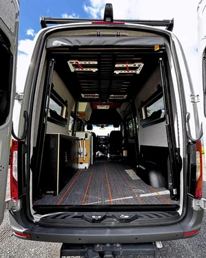 Van photo