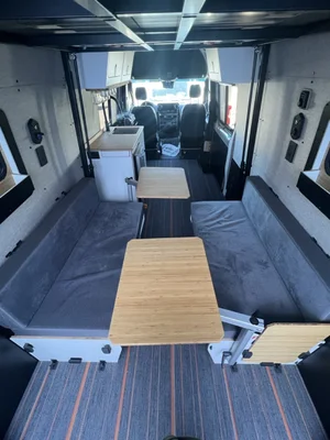 Van photo