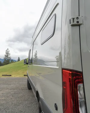 Van photo