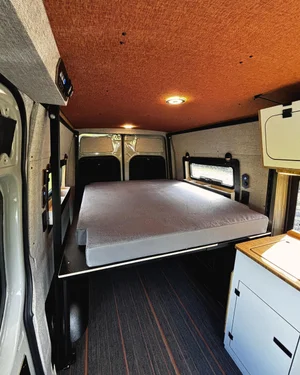 Van photo