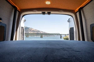 Van photo