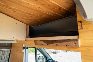 Van photo