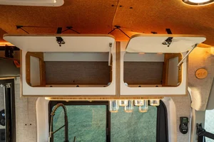Van photo