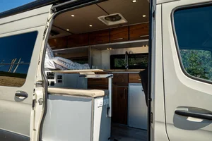 Van photo
