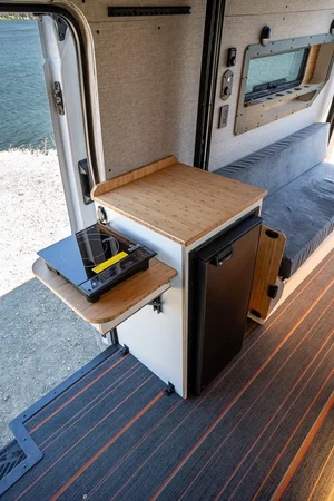 Van photo