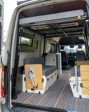 Van photo