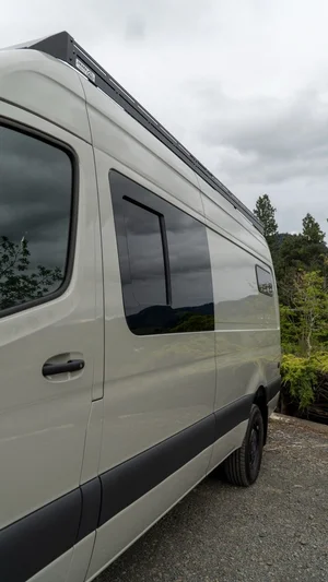 Van photo
