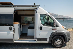 Van photo