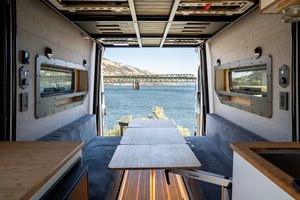 Van photo