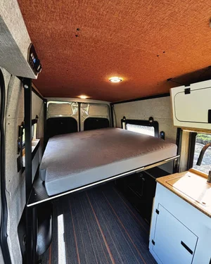 Van photo