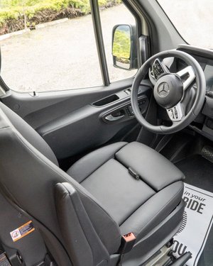 Van photo