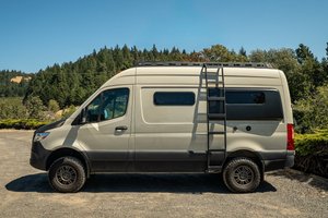 Van photo