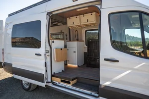 Van photo
