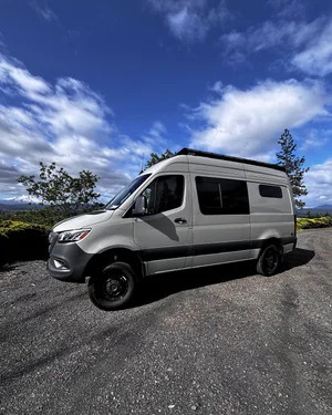 Van photo
