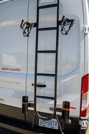 Van photo