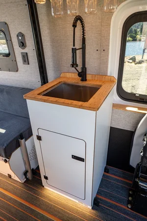 Van photo