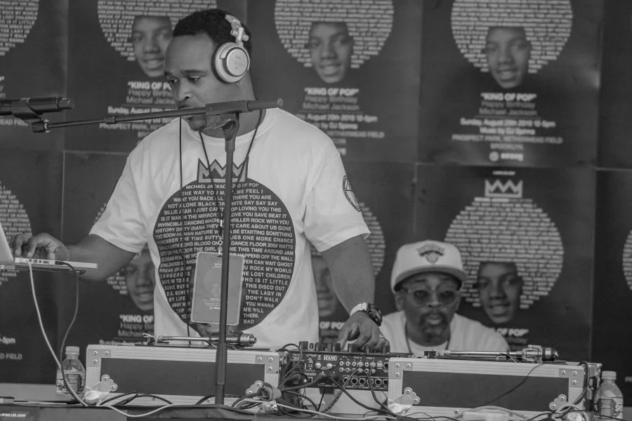 DJ Spinna working the turntables during BK Loves MJ