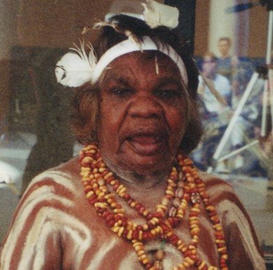 Lorna Fencer Napurrurla (1920 - 2006)