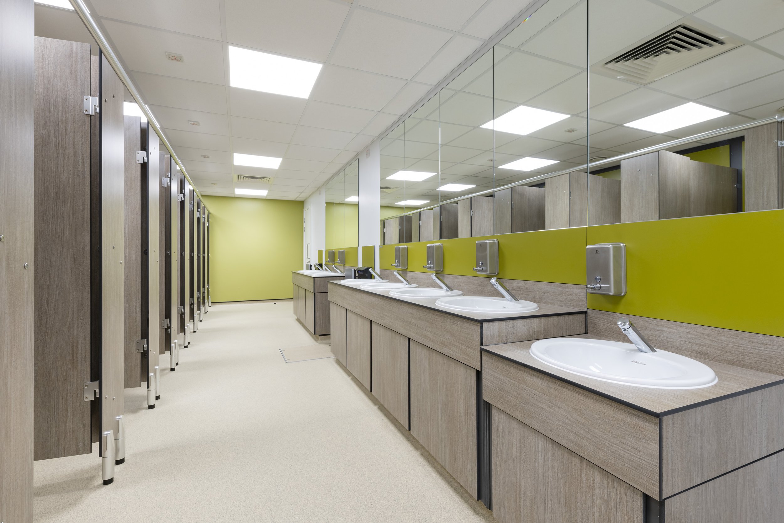 Washroom for high-footfall visitor attractions