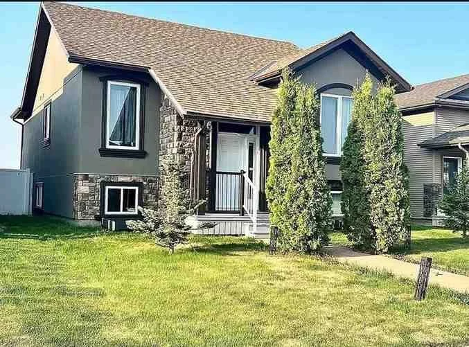 Residential painting project by Eagle Crest Painting