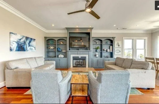 Light-filled living room in the retreat house