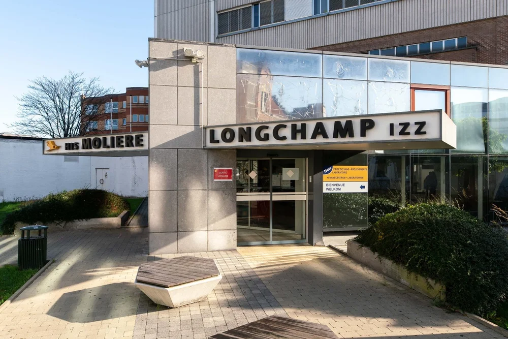 Entrée de l'Hôpital Molière Longchamp, Forest