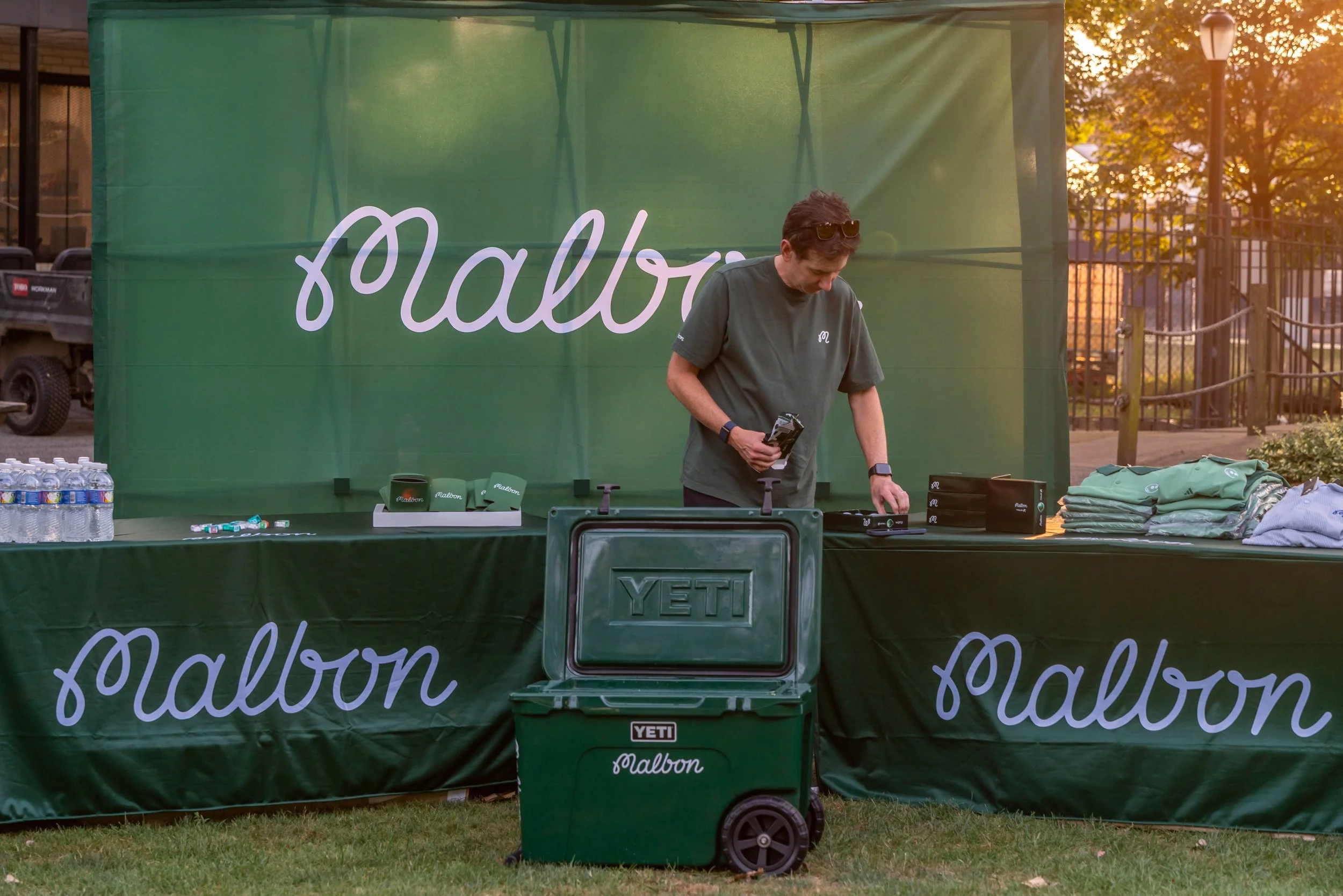 FBGC members group photo at Flushing Meadows