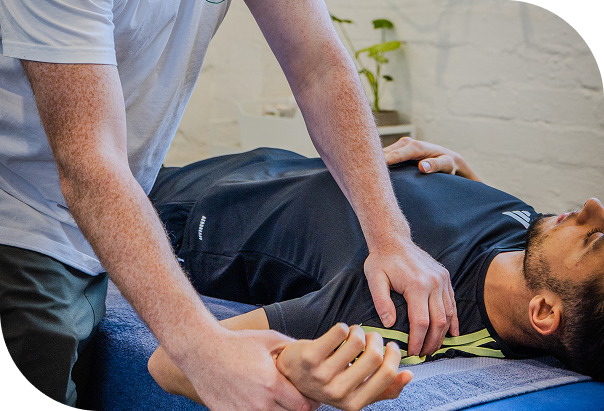 Shoulder pain treatment at Myotherapy PRO