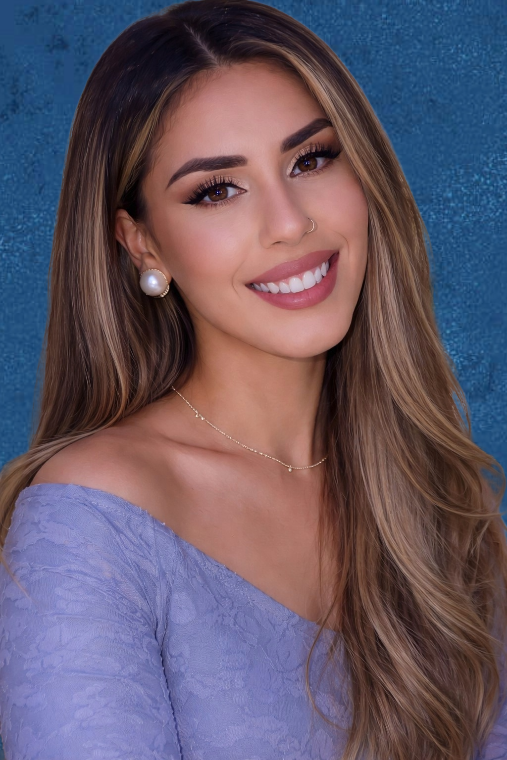 Headshot of Grantz, with a professional demeanor.