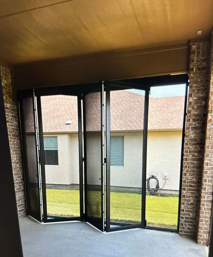 Bi-fold security screen doors