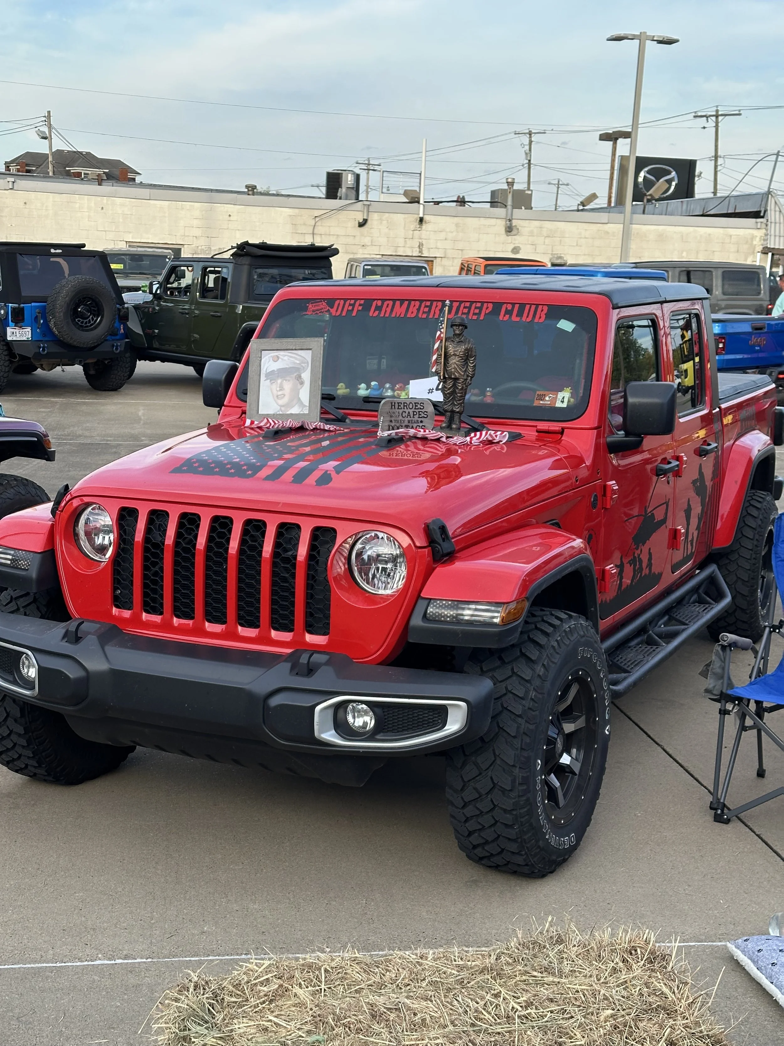 Crowd enjoying the Jeep Lovers Event