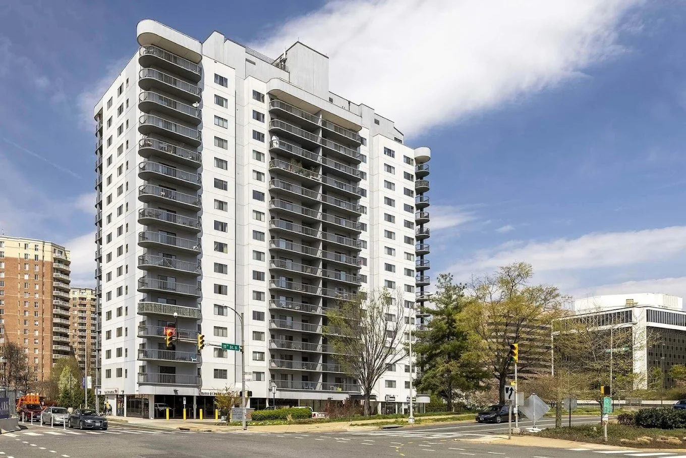 The Cortland Pentagon City exterior
