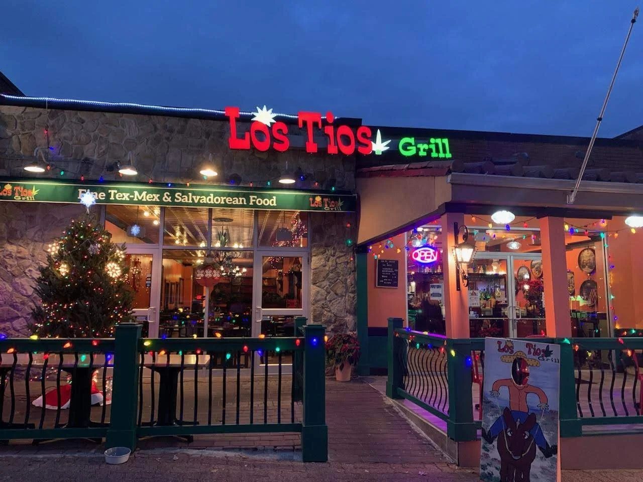 Exterior of Los Tios Grill