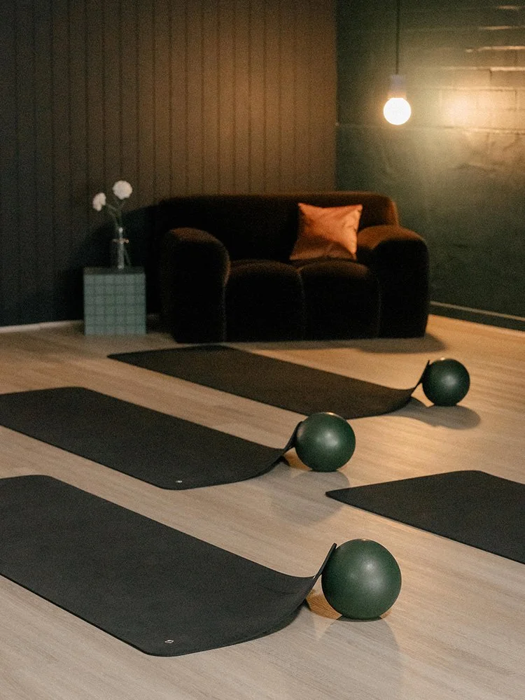 Mat Pilates Class Image