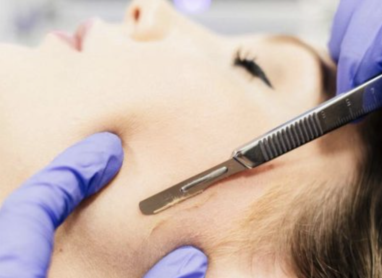 Glow + Go Dermaplaning Facial