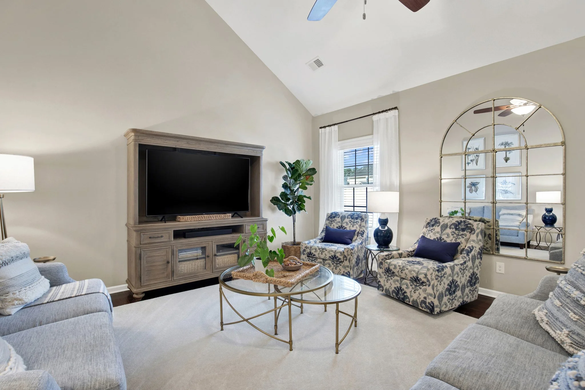 Photo-ready living space example