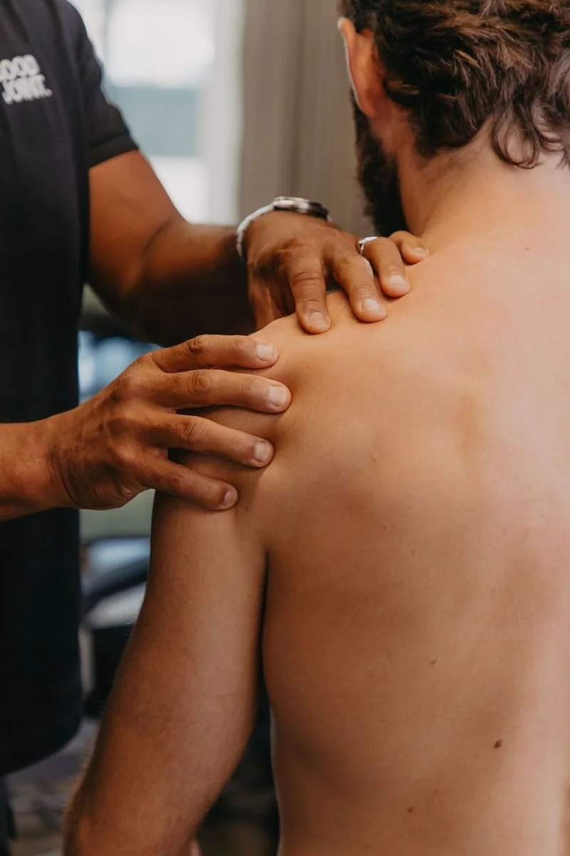 Common Signs of Rotator Cuff Injury